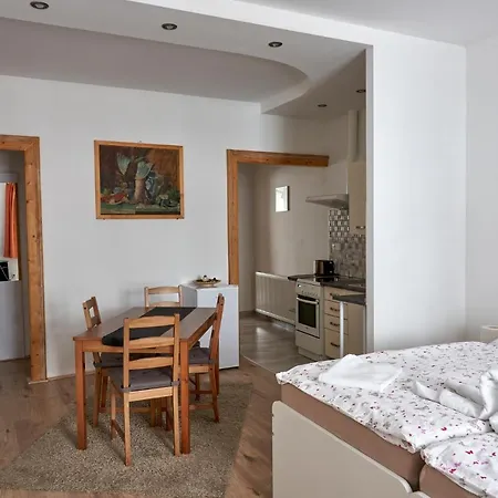 Krejcovstvi Apartament Mělník